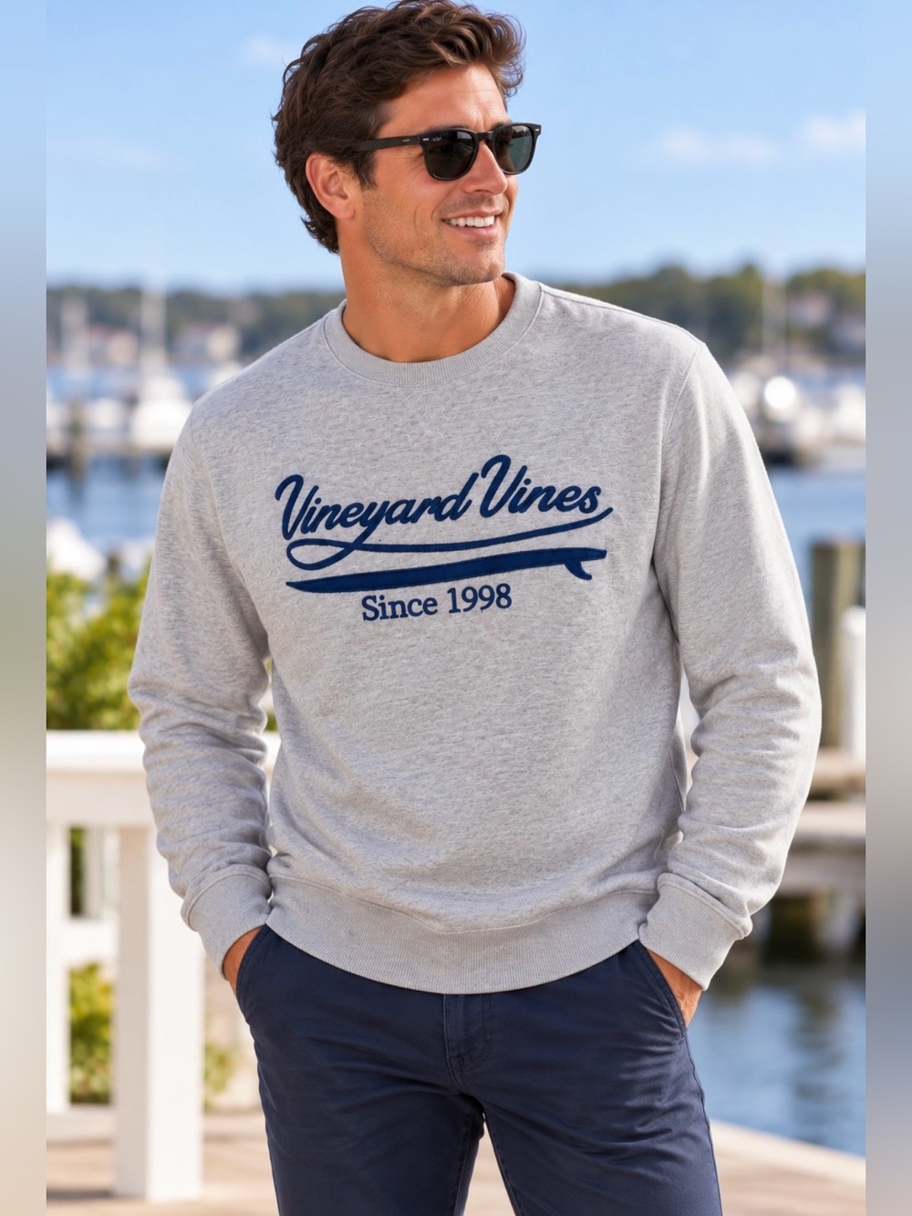 Men’s Gray Vineyard Vines Crewneck Sweatshirt